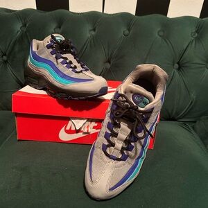Nike Air Max 95 Gray and Blue